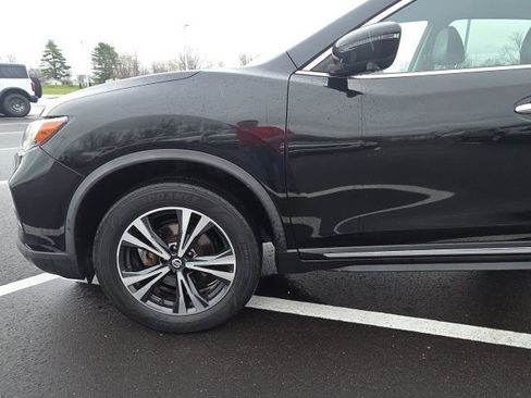 Used 2017 Nissan Rogue SL image 17