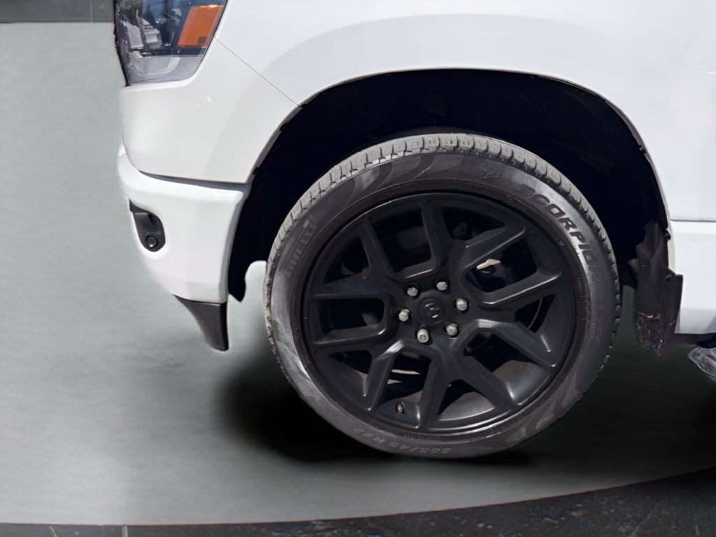 Used 2023 RAM 1500 Laramie AWD/4WD image 11