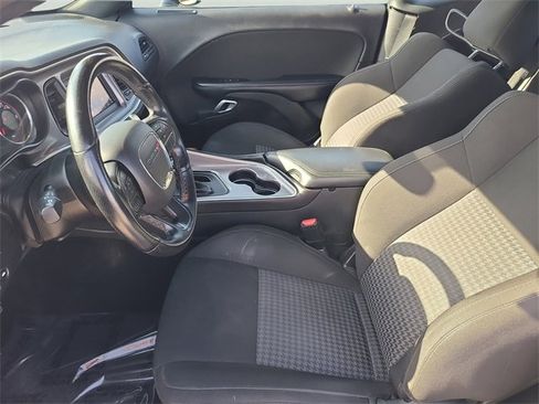 Used 2022 Dodge Challenger GT image 15