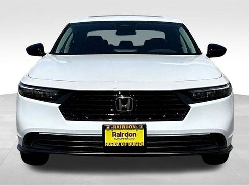 New 2025 Honda Accord SE image 13