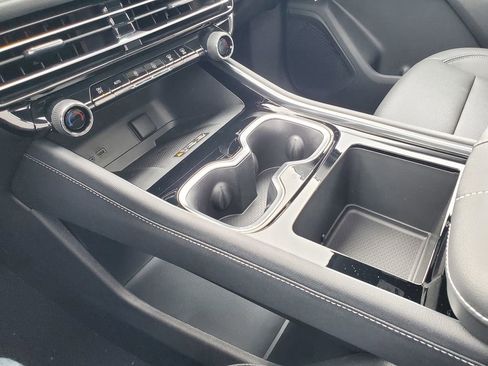 New 2026 Chevrolet Traverse LT w/ Sun and Wheel Package image 24