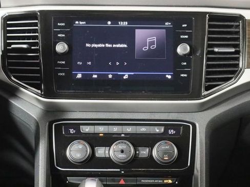 Used 2023 Volkswagen Atlas SE image 51