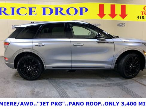 Used 2024 Lincoln Corsair AWD w/ Equipment Group 101A image 2