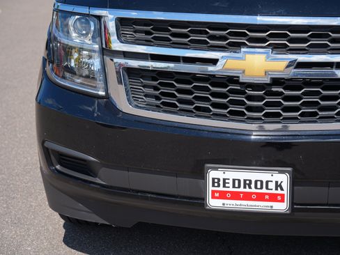 Used 2018 Chevrolet Tahoe LT AWD/4WD image 9