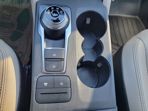 Used 2020 Ford Escape SEL image 20