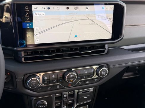 New 2026 Jeep Gladiator Mojave AWD/4WD image 13