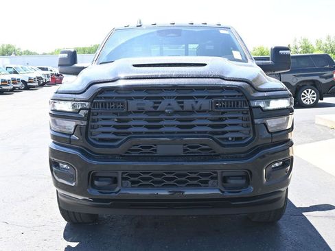 New 2026 RAM 2500 Big Horn AWD/4WD image 9