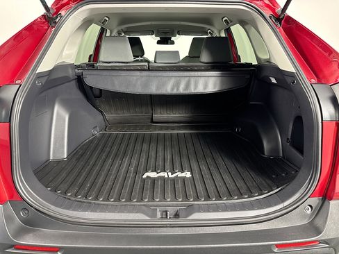Used 2020 Toyota RAV4 XLE w/ All Weather Liner Package image 36