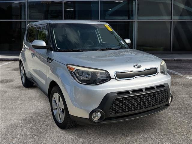 Used 2015 Kia Soul FWD image 2