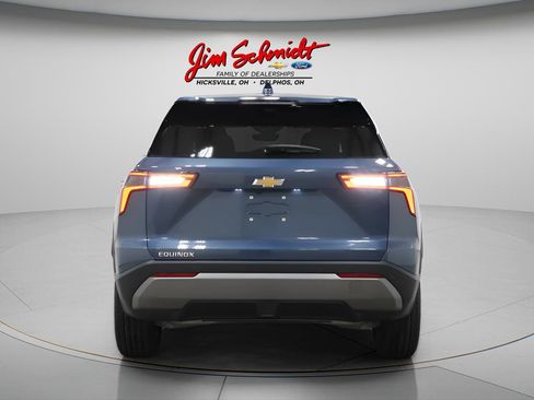 New 2026 Chevrolet Equinox LT w/ Safety and Technology Package image 5