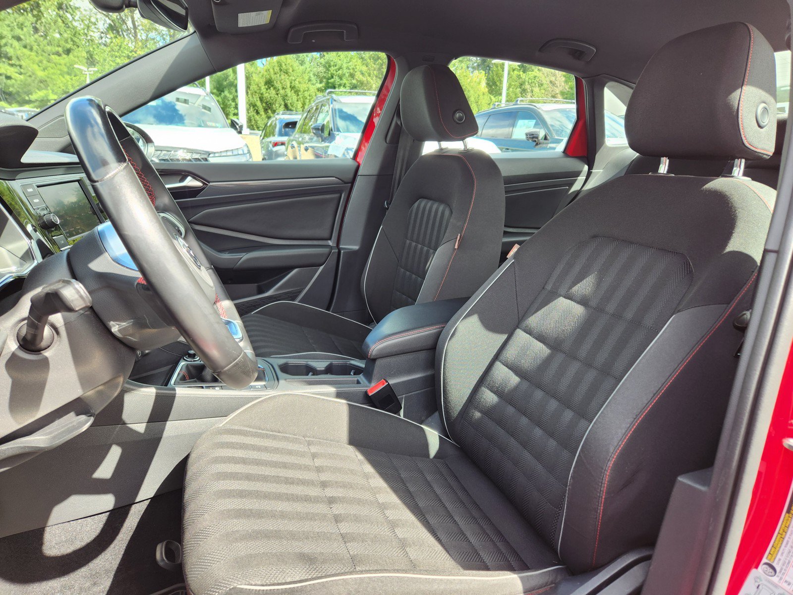 Used 2019 Volkswagen Jetta GLI FWD image 10