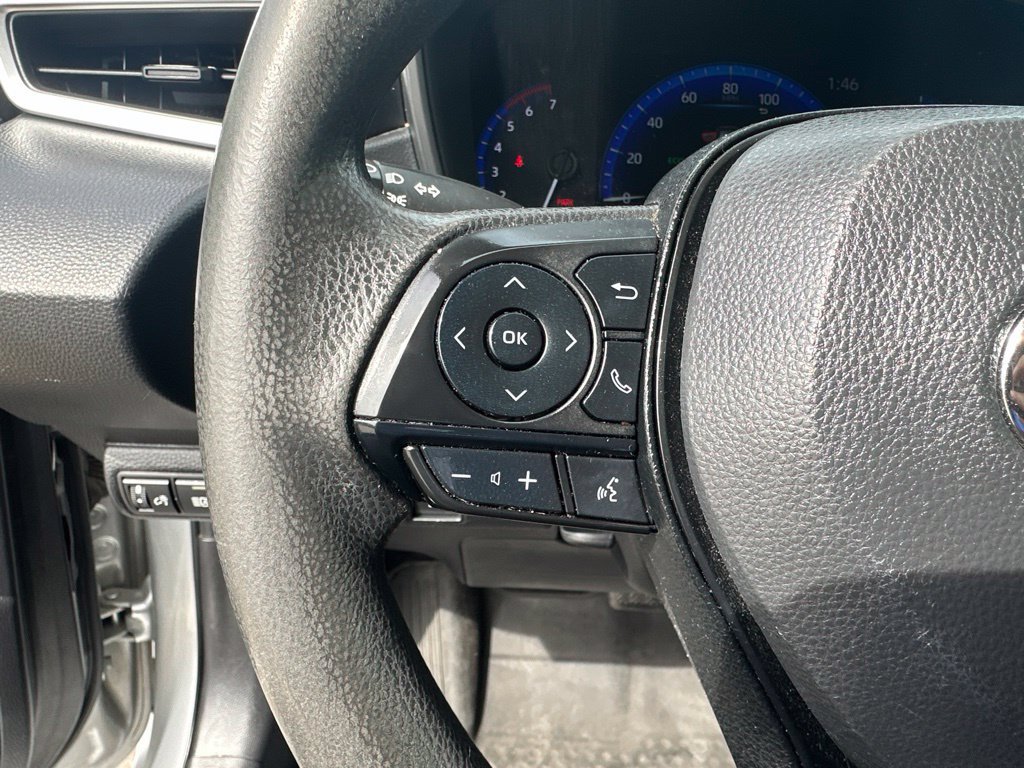 Used 2022 Toyota Corolla LE FWD image 11