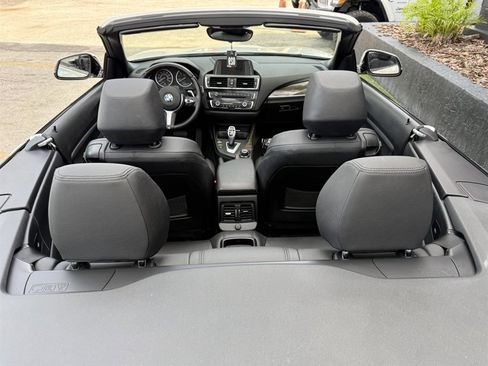 Used 2017 BMW 230i Convertible RWD image 22