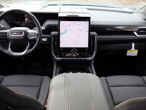 New 2026 GMC Yukon XL Elevation w/ LPO, Floor Liner Package image 9