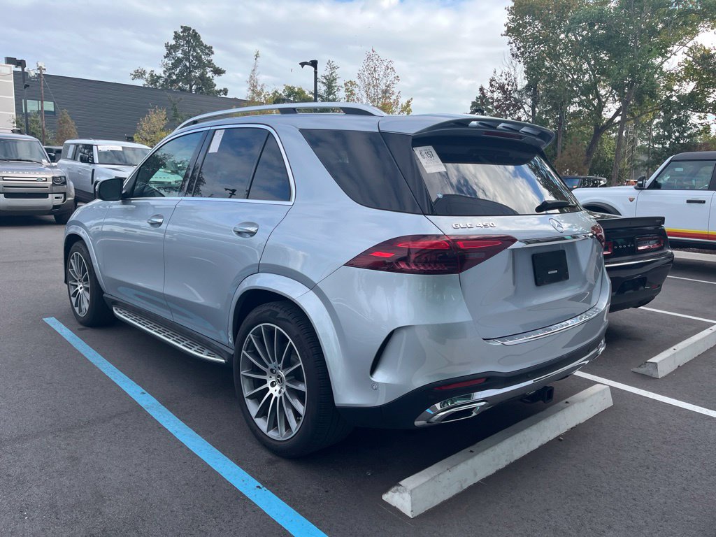 Used 2024 Mercedes-Benz GLE 450 4MATIC w/ AMG Line Exterior image 7