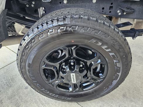 Used 2024 Ford F350 XLT w/ XLT Premium Package image 11