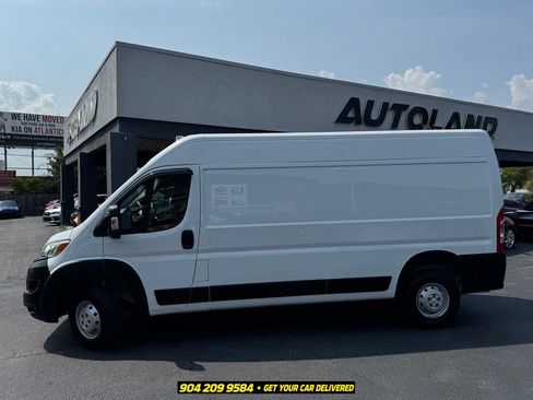 Used 2023 RAM ProMaster 2500 FWD image 4