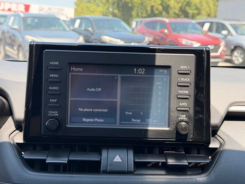 Used 2019 Toyota RAV4 XLE FWD image 20