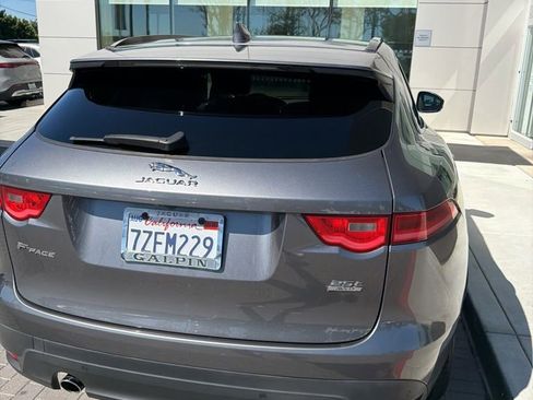 Used 2018 Jaguar F-PACE Prestige image 5