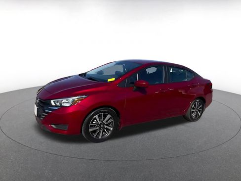 Used 2025 Nissan Versa SV w/ Trunk Package FWD image 7