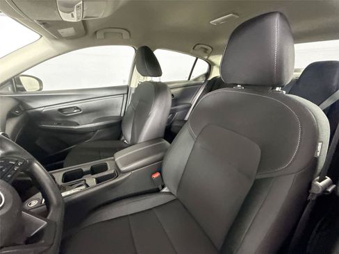 Used 2025 Nissan Sentra S FWD image 3