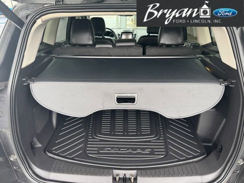 Used 2018 Ford Escape Titanium image 13