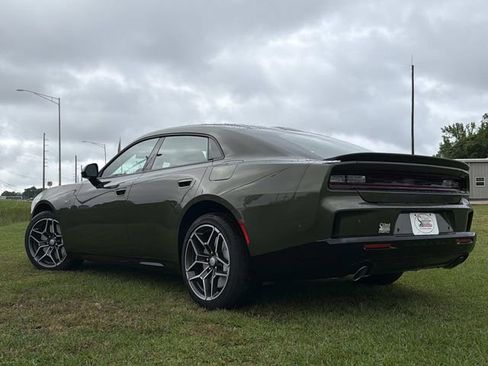New 2026 Dodge Charger R/T AWD/4WD image 13