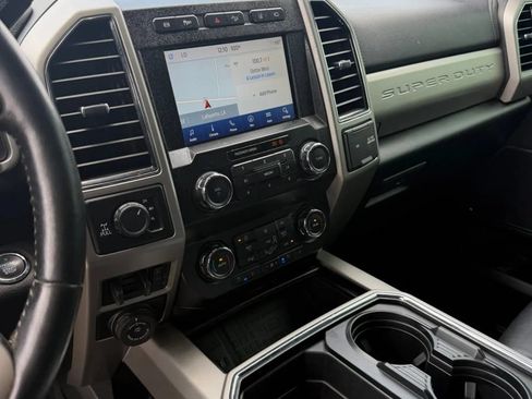 Used 2020 Ford F250 Lariat w/ Lariat Ultimate Package AWD/4WD image 16