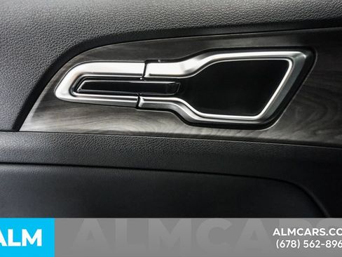 Used 2025 Kia Sportage X-Line AWD/4WD image 48