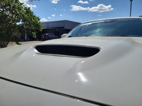 Used 2023 Dodge Challenger R/T image 6