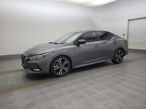 Used 2022 Nissan Sentra SR w/ Electronics Package image 2