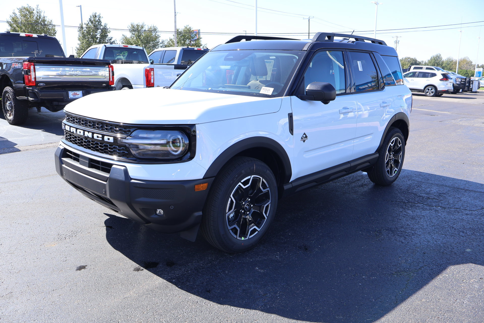 New 2026 Ford Bronco Sport Outer Banks w/ Outer Banks Tech Package+ AWD/4WD image 11