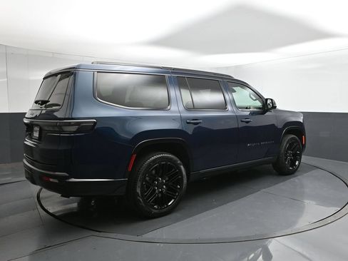 New 2026 Jeep Grand Wagoneer Limited AWD/4WD image 8