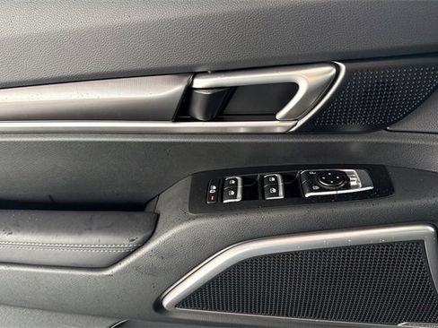 New 2025 Kia Telluride S image 12