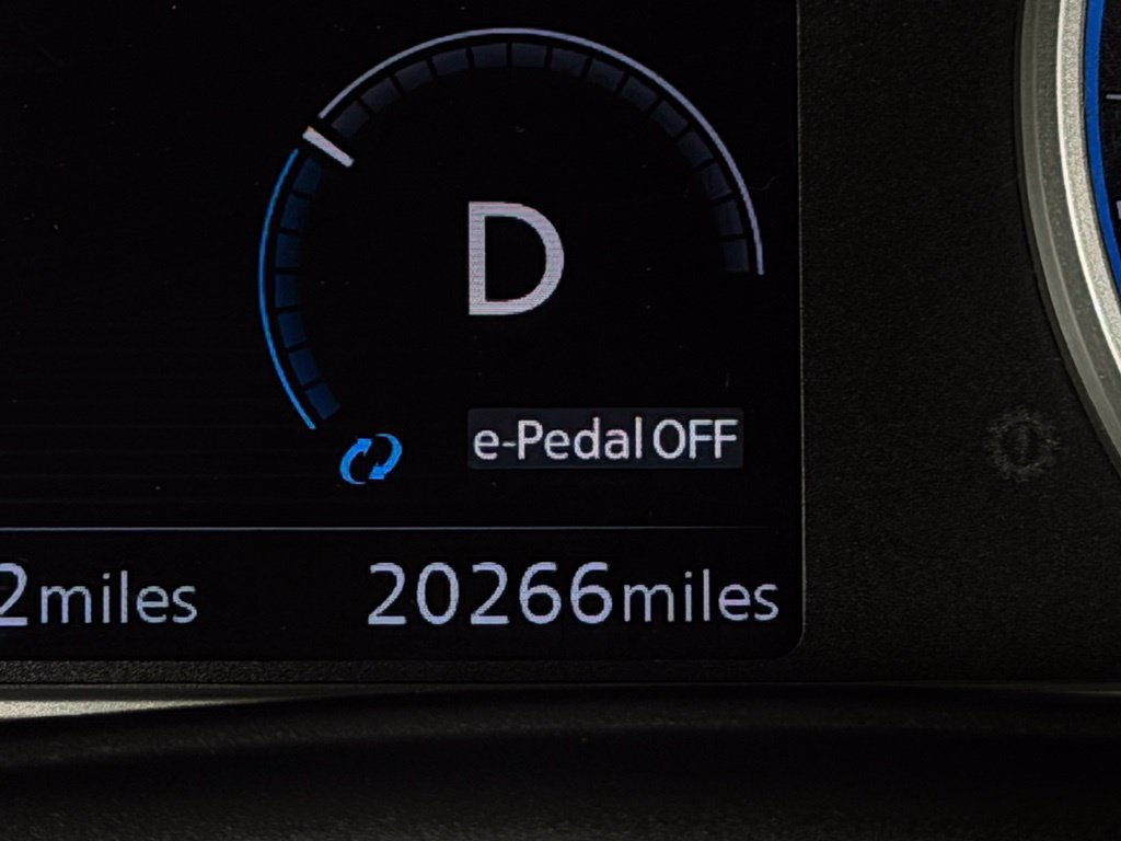 Used 2025 Nissan Leaf SV Plus FWD image 16