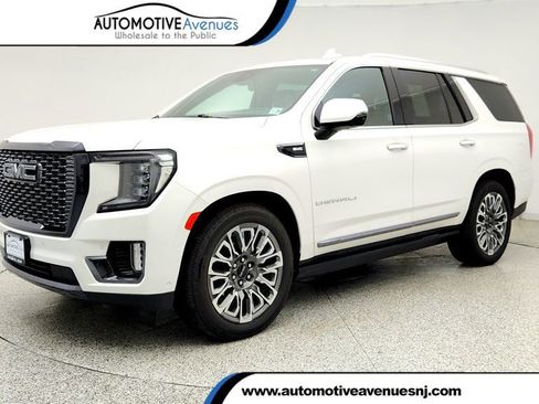 Used 2023 GMC Yukon Denali Ultimate AWD/4WD image 1