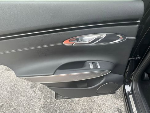 Used 2023 Genesis Electrified GV70 Advanced image 22