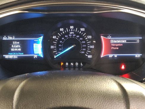 Used 2020 Ford Fusion SE FWD image 23