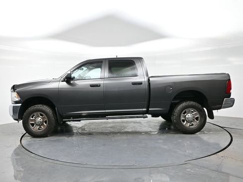 Used 2018 RAM 2500 Tradesman w/ Chrome Appearance Group image 4