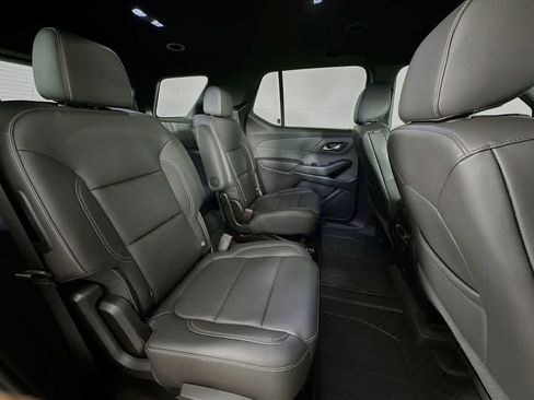 Used 2023 Chevrolet Traverse LT w/ LPO, Floor Liner Package AWD/4WD image 32