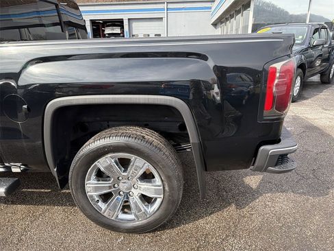 Used 2018 GMC Sierra 1500 SLT image 7
