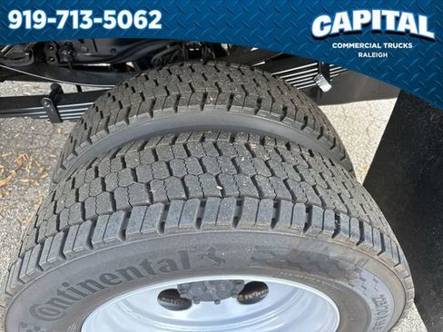 New 2025 Ford F550 4x4 Crew Cab image 14