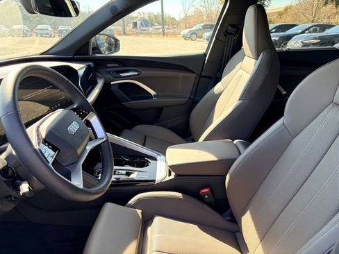Certified 2025 Audi Q5 Premium Plus w/ Premium Plus image 7