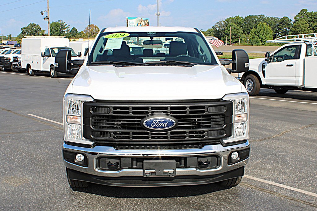 Used 2024 Ford F250 XL w/ XL Chrome Package RWD image 10