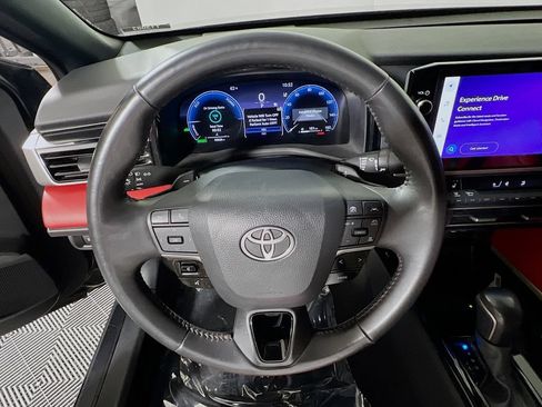 Certified 2025 Toyota Camry XSE AWD/4WD image 10