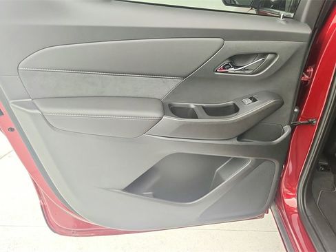 Certified 2023 Chevrolet Traverse High Country image 27