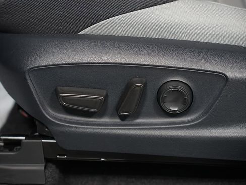 New 2026 Toyota Tacoma TRD Off-Road AWD/4WD image 36