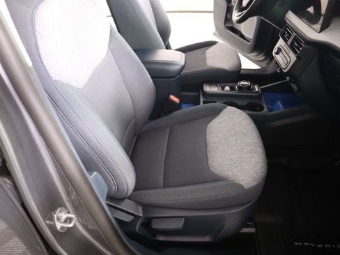 Used 2025 Ford Maverick XLT w/ XLT Luxury Package image 13