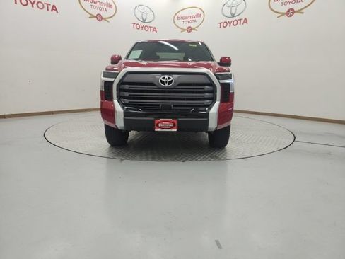 Used 2025 Toyota Tundra Limited w/ Power Package AWD/4WD image 4