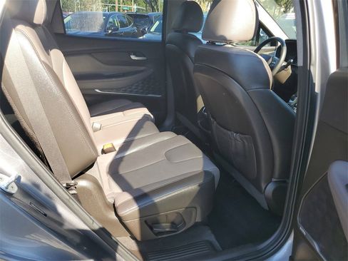 Used 2019 Hyundai Santa Fe Limited image 41